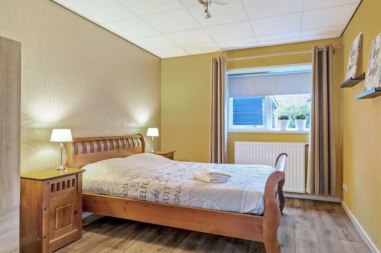 Sfeervol 6 Persoons Appartement - Van Alle Gemakken Voorzien! Bakkeveen ภายนอก รูปภาพ